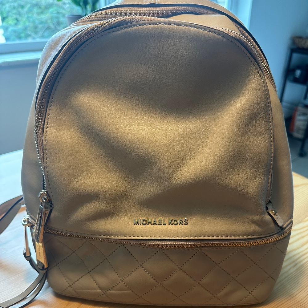 Michael Kors backpack beige Original